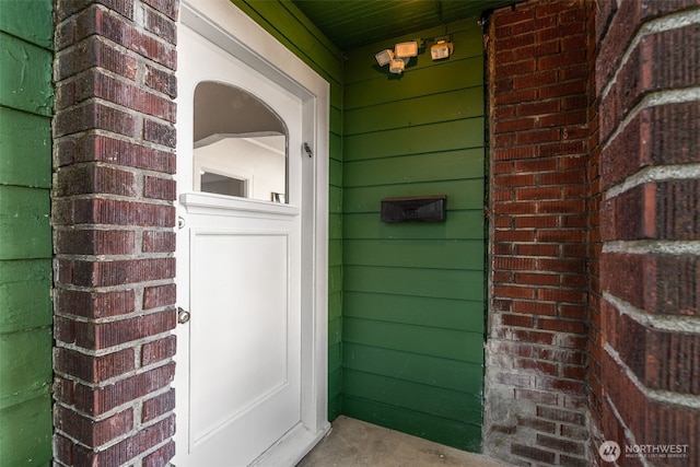 5803 Latona Ave NE, Seattle, WA 98105 - entrance to property