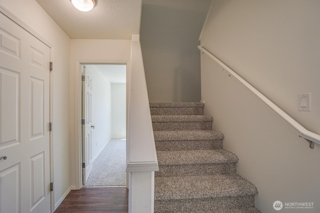 3300 NE 90th Cir, Vancouver, WA 98665 - stairway with wood finished floors and a textured ceiling