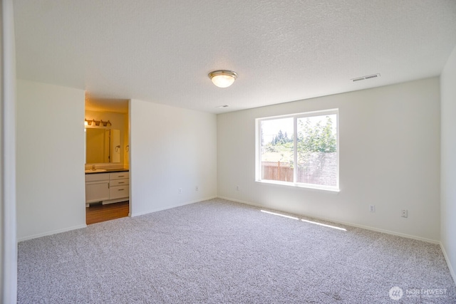 3300 NE 90th Cir, Vancouver, WA 98665 - unfurnished room with carpet and a textured ceiling