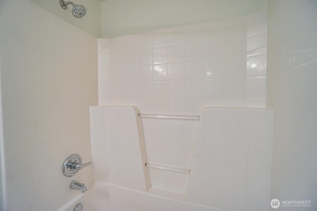 3300 NE 90th Cir, Vancouver, WA 98665 - bathroom with  shower combination