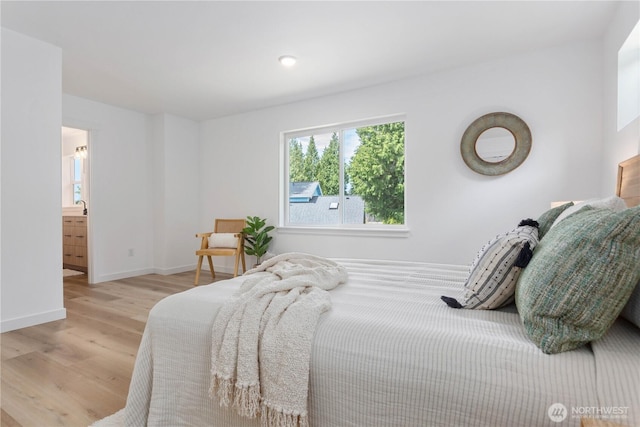 4710 Sagebrush Ln, Blaine, WA 98230 - bedroom featuring light wood-style floors and baseboards