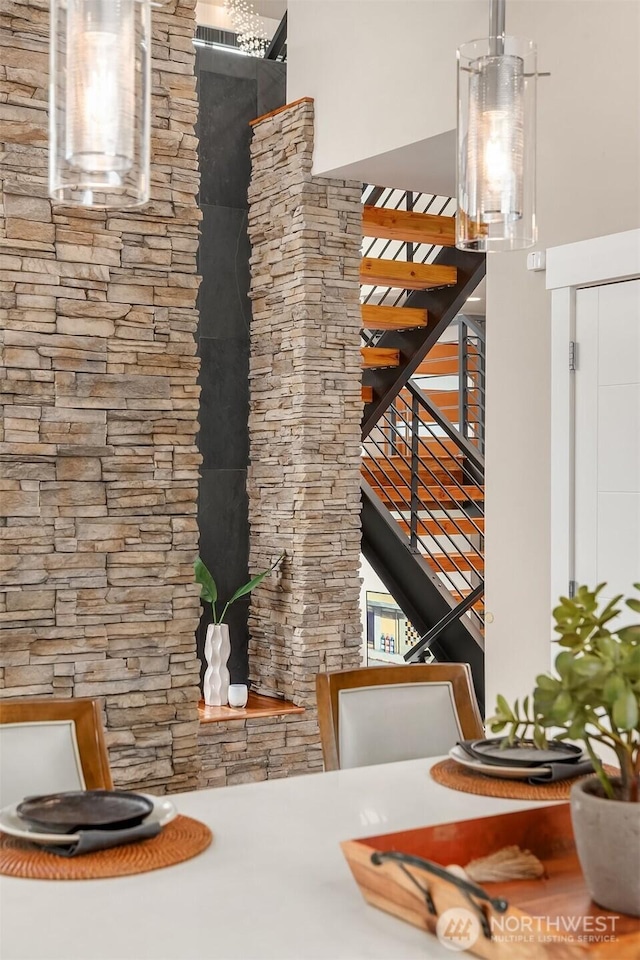 1808 2nd St, Kirkland, WA 98033 - dining area view