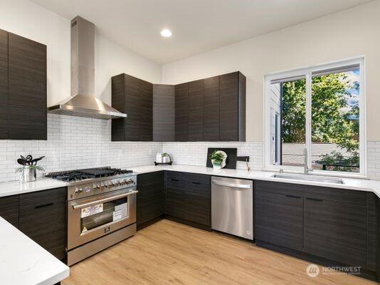 6536 25th Ave NE, Seattle, WA 98115 - photo 8