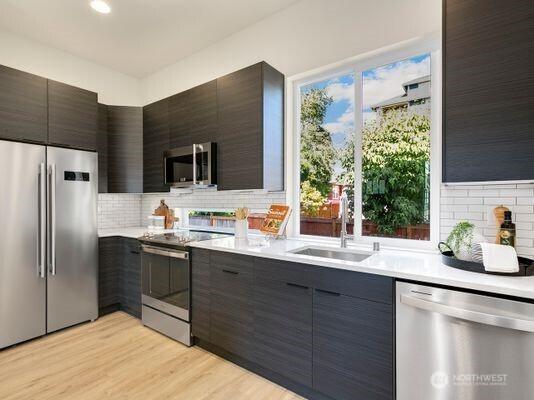 6536 25th Ave NE, Seattle, WA 98115 - photo 16