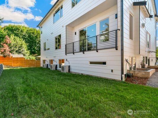 6536 25th Ave NE, Seattle, WA 98115 - photo 34