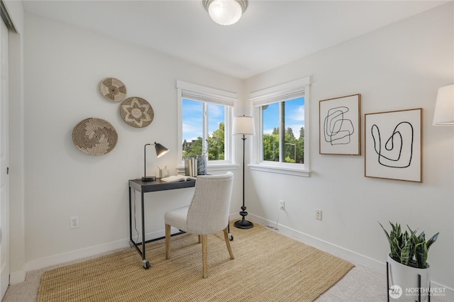 2344 44th Ave SW Unit B, Seattle, WA 98116 - office space with baseboards