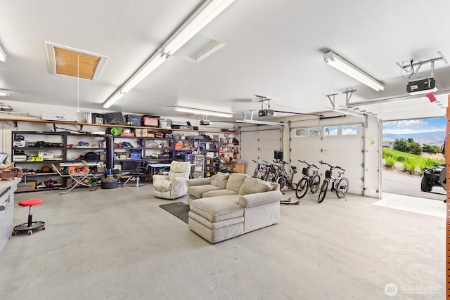 2615 N Baker Ave, East Wenatchee, WA 98802 - garage featuring a garage door opener