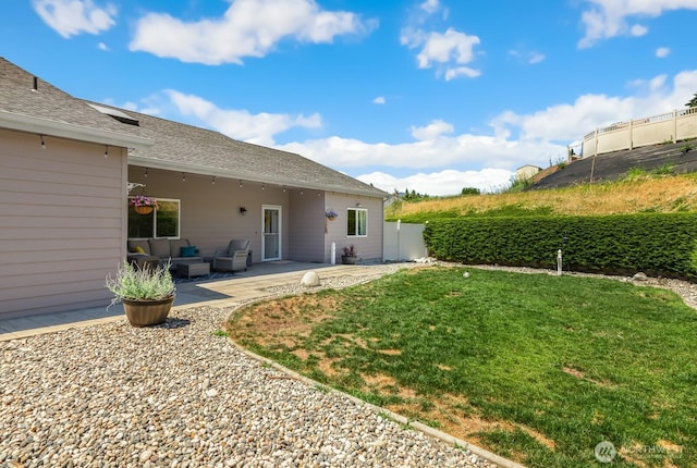 2615 N Baker Ave, East Wenatchee, WA 98802 - view of yard with an outdoor hangout area and a patio