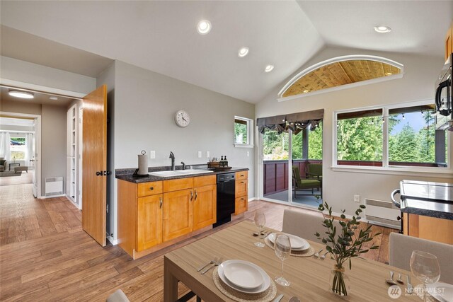 3120 403rd St E, Eatonville, WA 98328 - photo 20