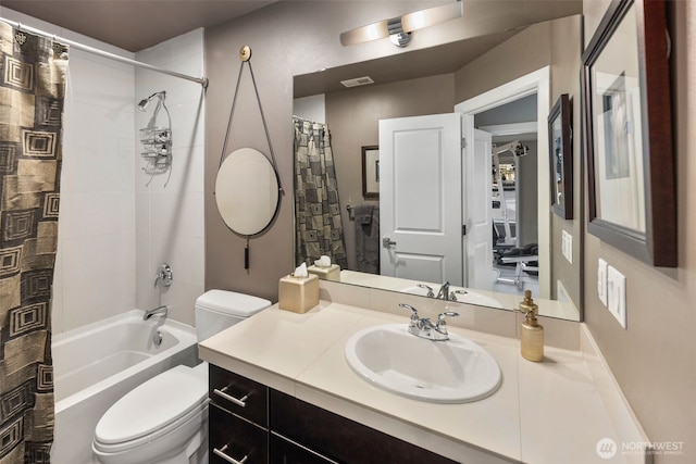 6511 108th Ave NE Unit 3, Kirkland, WA 98033 - full bath featuring vanity and shower / bath combo