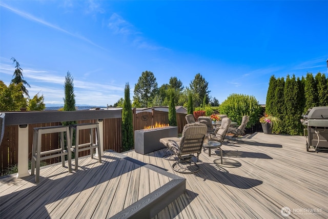 6511 108th Ave NE Unit 3, Kirkland, WA 98033 - deck featuring a fenced backyard and a grill