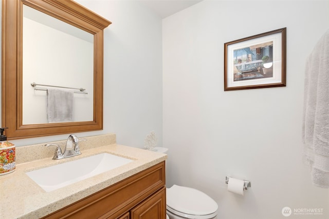 24812 12th Ave S, Des Moines, WA 98198 - bathroom with toilet and vanity