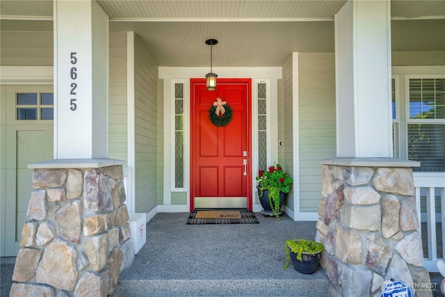 5625 Elizabeth Ave SE, Auburn, WA 98092 - doorway to property featuring covered porch and stone siding