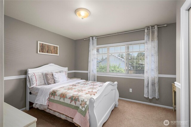 5625 Elizabeth Ave SE, Auburn, WA 98092 - carpeted bedroom with baseboards