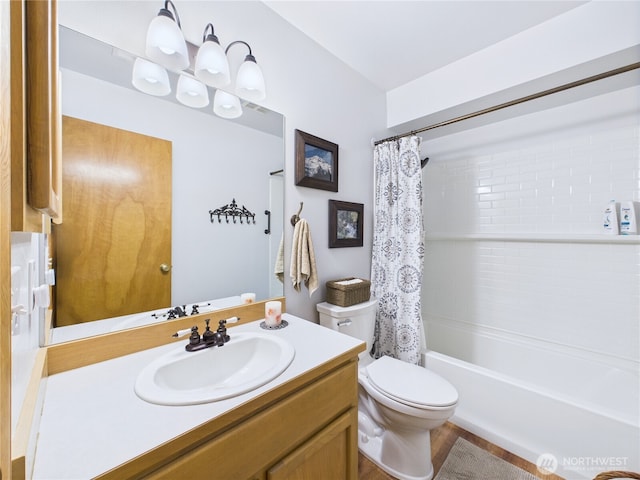 27014 80th St E, Buckley, WA 98321 - full bath with vanity and shower / bath combination with curtain
