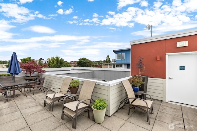 232 Belmont Ave E # 201, Seattle, WA 98102 - view of patio