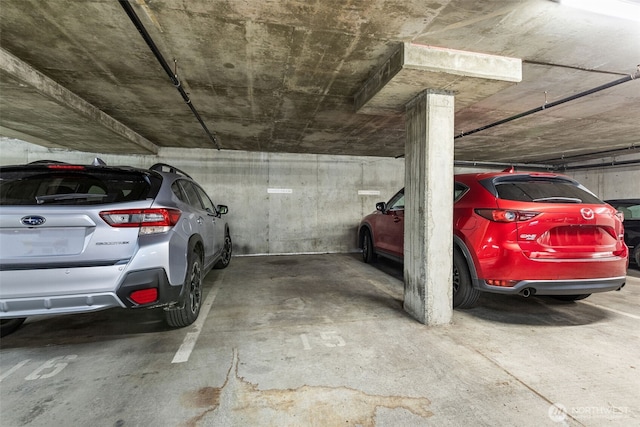 232 Belmont Ave E # 201, Seattle, WA 98102 - view of parking deck