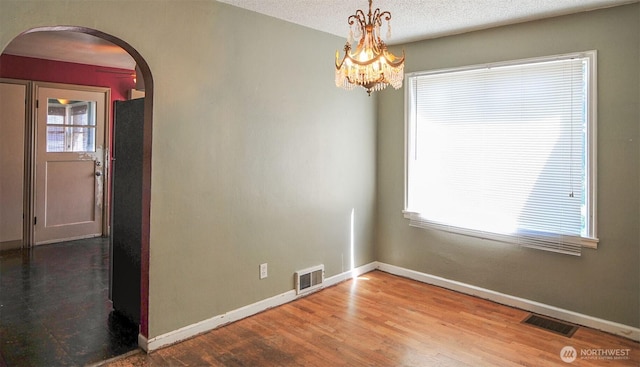 1242 Cherry St, Wenatchee, WA 98801 - photo 5