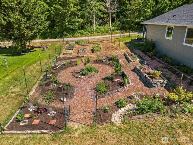 5843 Octave Ct SE, Olympia, WA 98513 - view of yard with a vegetable garden