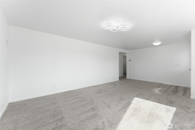 2112 S Crestmont Dr, Moses Lake, WA 98837 - unfurnished room with carpet floors