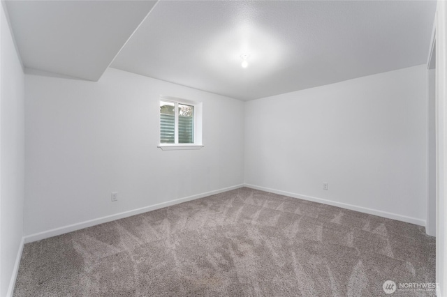2112 S Crestmont Dr, Moses Lake, WA 98837 - empty room featuring carpet and baseboards