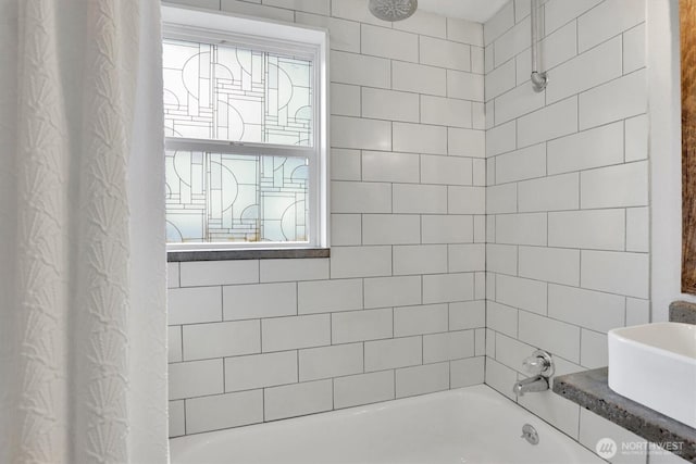 2819 W Olympic Ave, Spokane, WA 99205 - bathroom with shower / bath combination with curtain