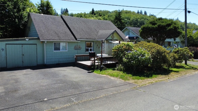 722 Queen Ave, Hoquiam, WA 98550 - photo 1