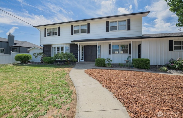 1609 Russell St, Wenatchee, WA 98801 - view of front of house featuring board and batten siding and a porch