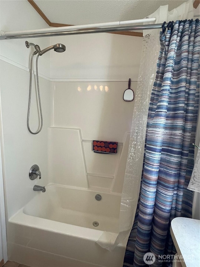 1200 Lincoln St Unit 117, Bellingham, WA 98229 - bathroom with shower / bathtub combination with curtain