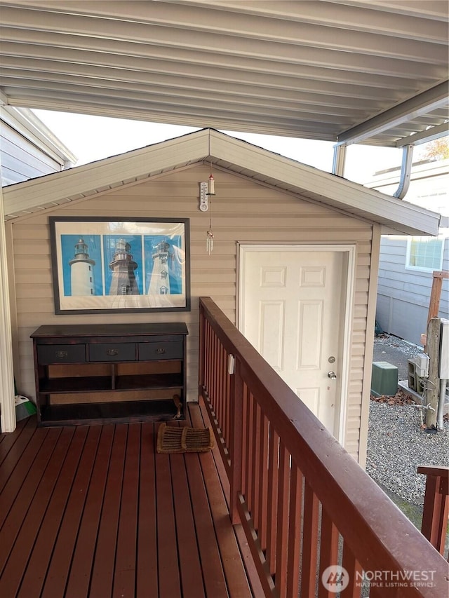 1200 Lincoln St Unit 117, Bellingham, WA 98229 - view of wooden deck