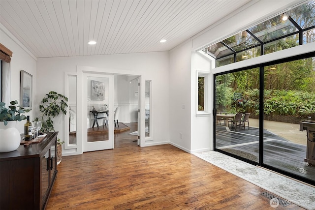 8475 SE 45th St, Mercer Island, WA 98040 - foyer with wood finished floors, wooden ceiling, and recessed lighting
