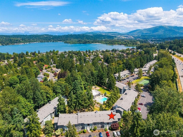 4635 W Lake Sammamish Pkwy SE Unit G206, Issaquah, WA 98027 - bird's eye view of a water and mountain view and a forest