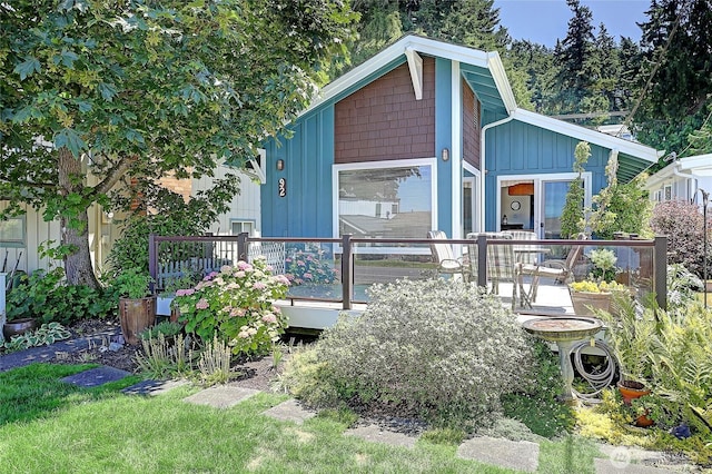 92 Utsalady Rd, Camano Island, WA 98282 - photo 1