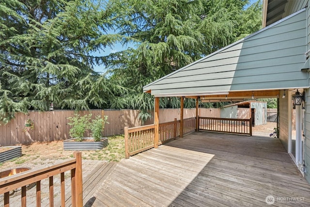 212 SW 2nd Ct, Battle Ground, WA 98604 - wooden deck with a fenced backyard