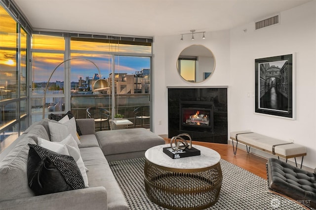 2929 1st Ave Unit 600, Seattle, WA 98121 - photo 4