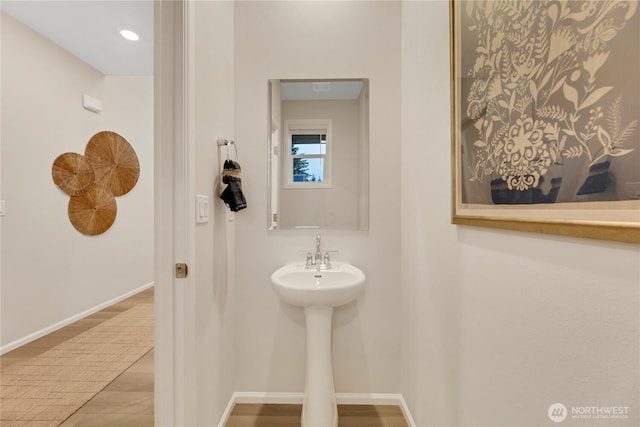 13701 60th Ave E, Edmonds, WA 98026 - bathroom featuring wood finished floors and recessed lighting