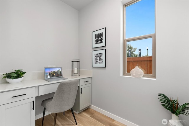 12433 SE 256th Pl Unit 4, Kent, WA 98030 - home office with built in study area and light wood finished floors