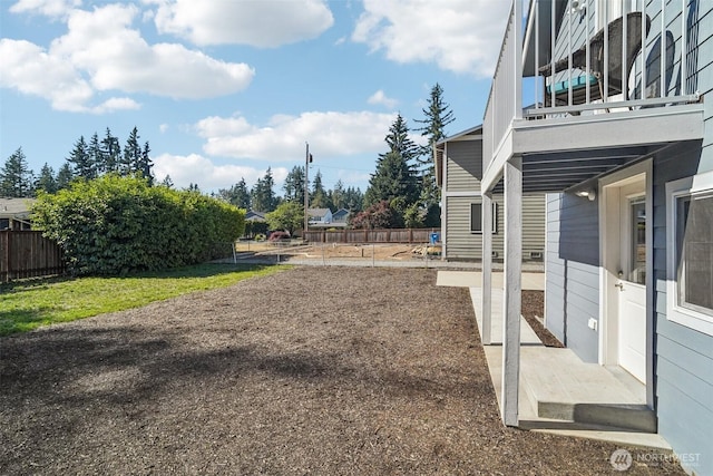 14427 156th Ave SE, Renton, WA 98059 - view of yard with a balcony