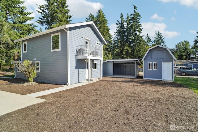 14427 156th Ave SE, Renton, WA 98059 - view of shed featuring dirt driveway