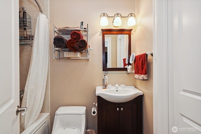 505 Woodland Rd, Goldendale, WA 98620 - bathroom featuring vanity and shower / bathtub combination with curtain