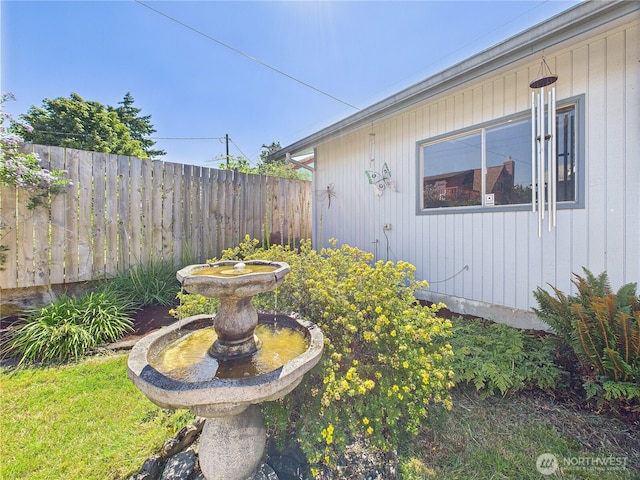 1006 E Harrison St, Tacoma, WA 98404 - view of yard