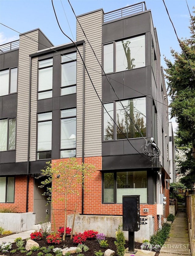 410A 10th Ave E, Seattle, WA 98102 - view of building exterior