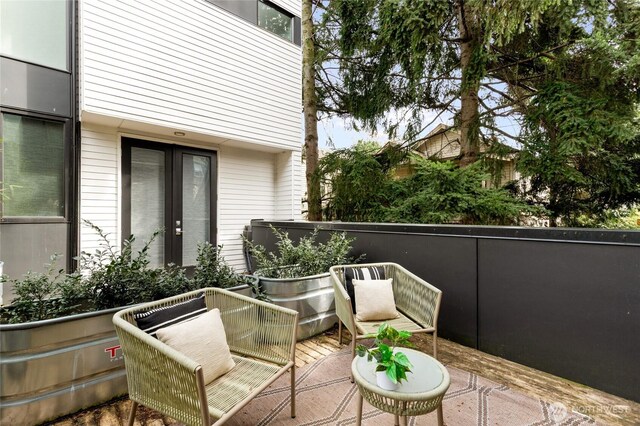 410A 10th Ave E, Seattle, WA 98102 - view of patio / terrace