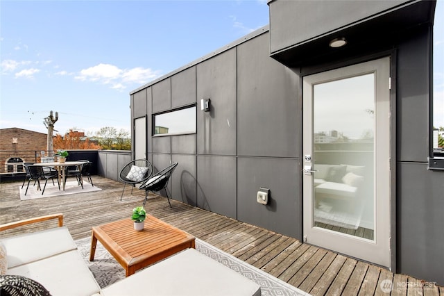 410A 10th Ave E, Seattle, WA 98102 - wooden deck featuring outdoor dining area