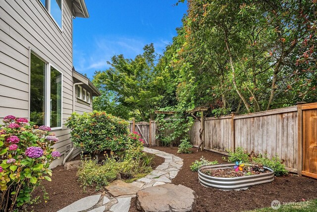 3606 Monterey Ct NE, Renton, WA 98056 - view of fenced backyard