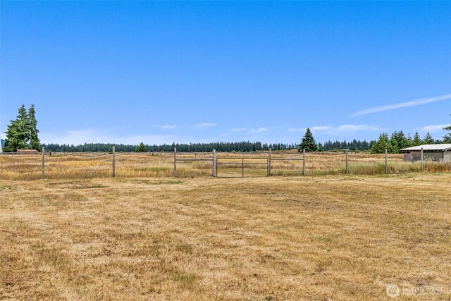 8222 Bordeaux Rd SW, Olympia, WA 98512 - view of yard featuring a view of countryside