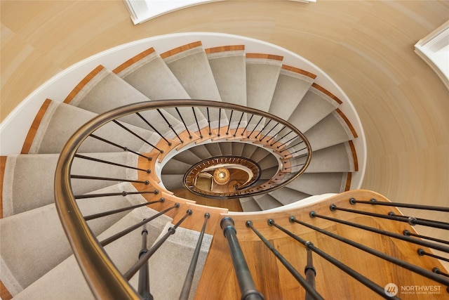 2001 Broadmoor Dr E, Seattle, WA 98112 - view of staircase