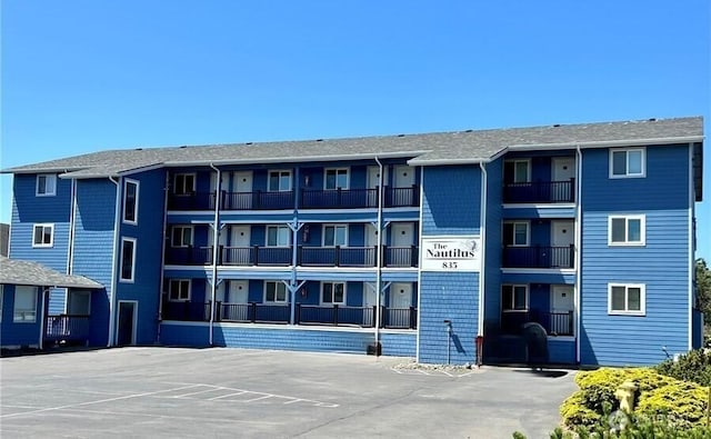 835 Ocean Shores Blvd NW Unit 305, Ocean Shores, WA 98569 - view of building exterior