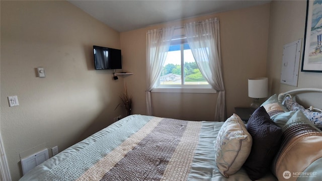 835 Ocean Shores Blvd NW Unit 305, Ocean Shores, WA 98569 - bedroom with lofted ceiling
