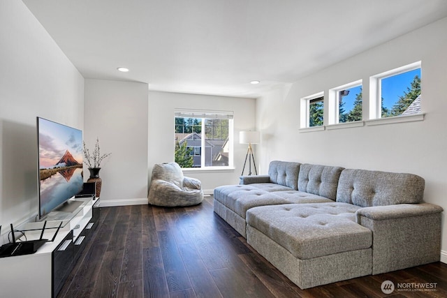 1326 SW 340th St, Federal Way, WA 98023 - living area with dark wood-type flooring and recessed lighting